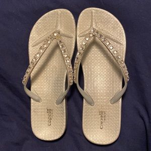 Capelli silver rhinestone flip flops sz 9